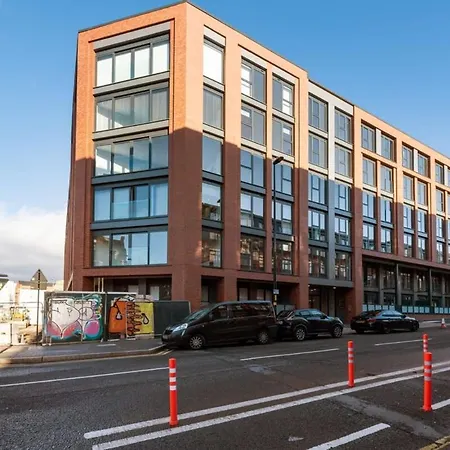 Apartment Stunning 2 Bed Flat Birmingham