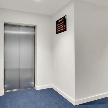 Stunning 2 Bed Flat * Birmingham