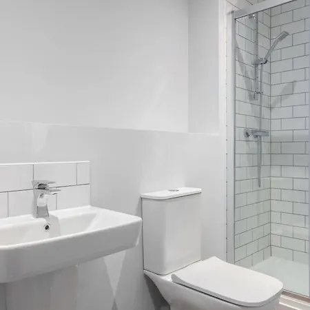 Stunning 2 Bed Flat Birmingham