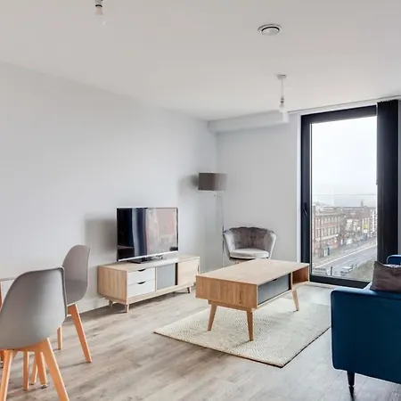 Apartment Stunning 2 Bed Flat *